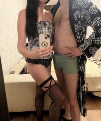 Живу в Москве, в самом сердце возбуждающего города. 💋
Мои услуги нацелены на то, чтобы удовлетворить твои самые интимные и сокровенные желания. Со мной ты сможешь испытать небывалый оргазм и окунуться в мир страсти и наслаждения.
У меня есть прекрасная коллекция фото, которые подтверждают мою красоту и сексуальность. Ты можешь увидеть, насколько гладкая и упругая моя кожа, а также насладиться моими изумительными формами.
Мои клиенты оставляют отзывы о моей работе - они говорят, что я идеальное сочетание страсти, нежности и опыта. Так что, если ты ищешь безупречное удовольствие в Москве, тогда я идеальный выбор для тебя. 💫
Сделай свою жизнь яркой и насыщенной, позвони мне прямо сейчас, и я сделаю все возможное, чтобы воплотить твои фантазии в реальность. Жду тебя, мой дорогой! 🔥 Альбина