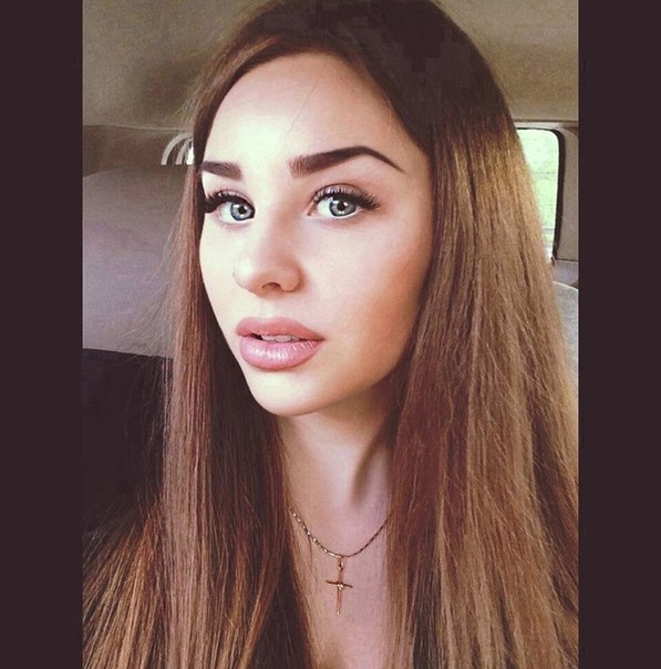 Привет, я креативная и нежная девушка с богатым опытом в интимной сфере 😌💋 Живу и радую мужчин в Москве 🌆 Мои услуги включают все, что ты можешь себе представить: классический секс, оральный, анальный, эротический массаж и многое другое 😏💦 Для меня любовь и страсть – это искусство, в котором каждое движение и прикосновение становятся незабываемыми мгновениями 🌹😉 Мне нравится удовлетворять мужчину и смотреть на его счастливое лицо ☺️💕 У меня есть много положительных отзывов и фото, которые сделают тебя жаждущим провести со мной незабываемое время 😉📸 Забудь о повседневности и окунись в мир наслаждения вместе со мной 🌟✨ Жду тебя, чтобы немного погрузиться в океан наслаждения 🌊😘 Екатерина